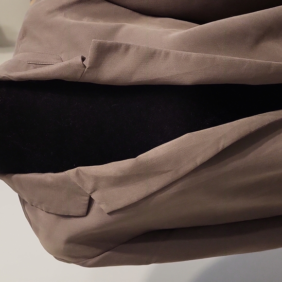 Reitmans button less blazer - Picture 3 of 8